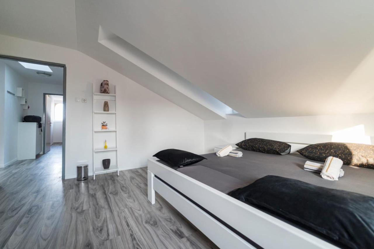 City Center Mayess Aparment Zadar Exterior foto